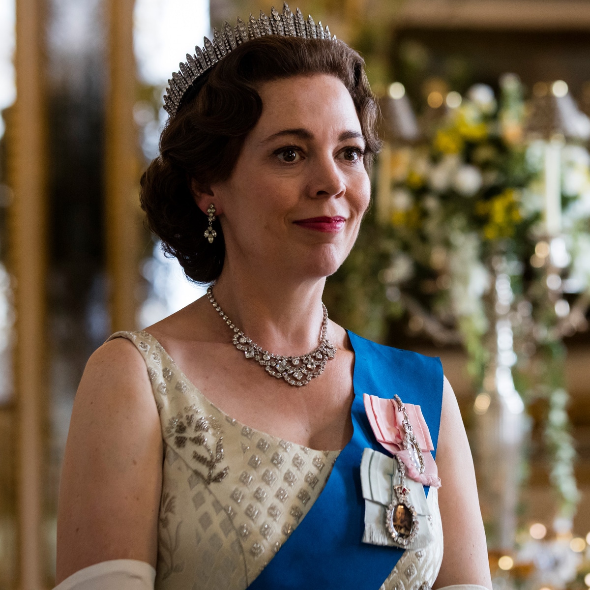 See Olivia Colman S Reaction To Being Cast In The Crown E Online Deutschland
